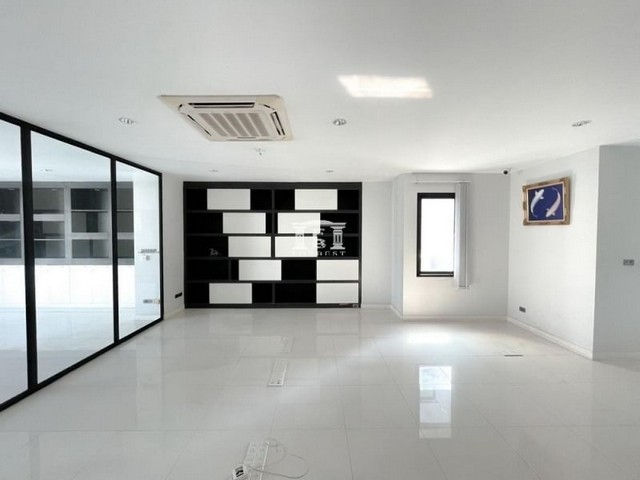 ขายอาคารสำนักงาน 5 ชั้น The Ace modern home office ศรีนครินทร์  117.90 ตร.วา พร้อมผู้เช่า เหมาะแก่การลงทุน