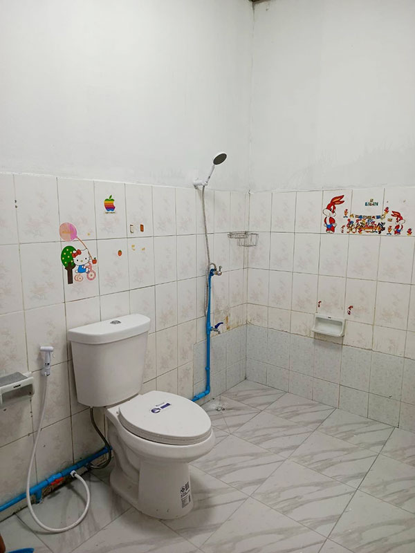 บ้านเช่าสีกัน ดอนเมือง บ้านว่างให้เช่า 2ชั้น 2นอน 2น้ำ 17 ตรว มบ.พิพรพงษ์2 ซ.วิภาวดีรังสิต84 ดอนเมือง โทร 0864684525