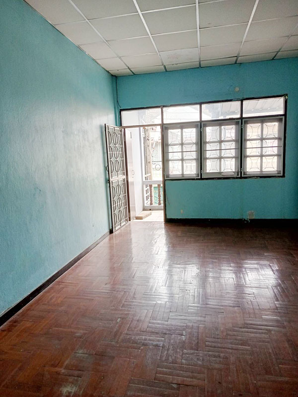 บ้านเช่าสีกัน ดอนเมือง บ้านว่างให้เช่า 2ชั้น 2นอน 2น้ำ 17 ตรว มบ.พิพรพงษ์2 ซ.วิภาวดีรังสิต84 ดอนเมือง โทร 0864684525