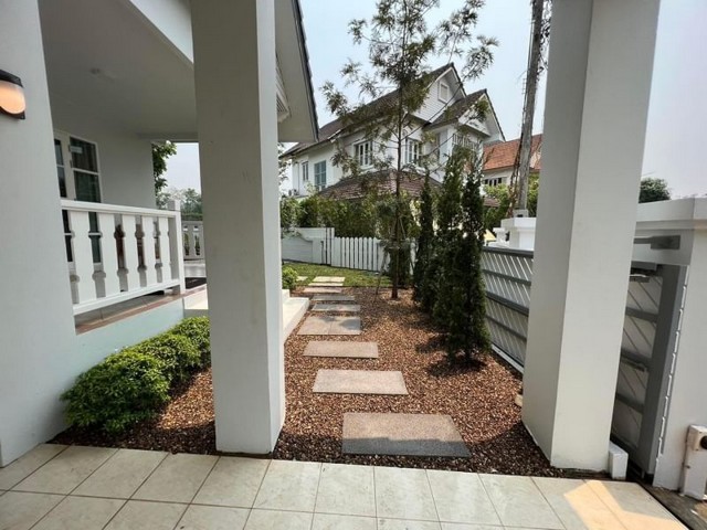 ลดราคาขาย บ้านเดี่ยว 2 ชั้น ทำเลทอง ลัดดารมย์ สันผีเสื้อ