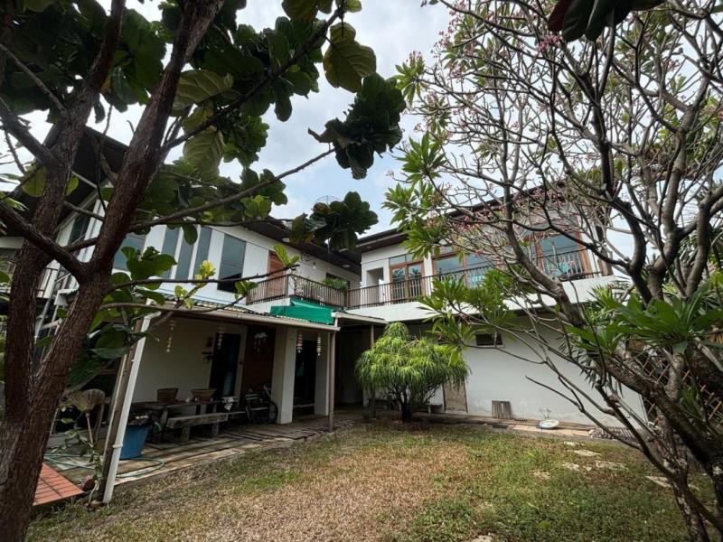 BS873 ขายบ้านเดี่ยว 2 ชั้น หมู่บ้านลาดพร้าว 1 ย่านเลียบด่วน โยธินพัฒนา 11 – ขนาด 157.5 ตร.ว.