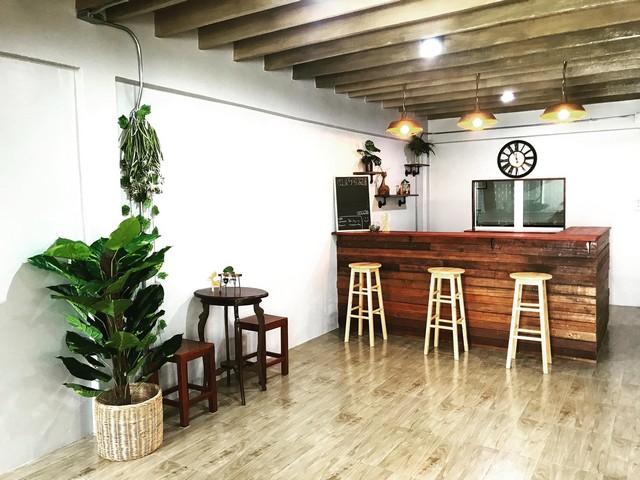 ให้เช่าทาวน์เฮ้าส์ 2ชั้น The White Stag 27 ตร.ว ใกล้รถไฟฟ้าหมอชิต บ้านตกแต่งสวยงามเฟอร์ฯครบครันพร้อมเข้าอยู่