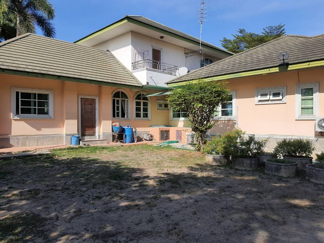 บ้าน บ้านหลังใหญ่ พร้อมที่ดิน ไทรน้อย 4284 ตาราง.วา 5BEDROOM5ห้องน้ำ 40000000 BAHT Hot บ้านสภาพใหม่ Built in ด้วยไม้สักทองทั้งหลัง เนื้อ 10 ไร่ 2 งาน 84 ตารางวา