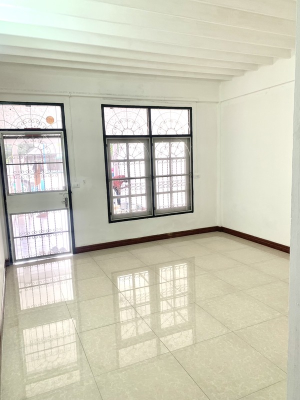 ขายบ้านทาวน์โฮมหมู่บ้านวังทอง ดอนเมือง ซอย วิภาวดีรังสิต 47 ถนนวิภาวดีรังสิต จ. กรุงเทพมหานคร