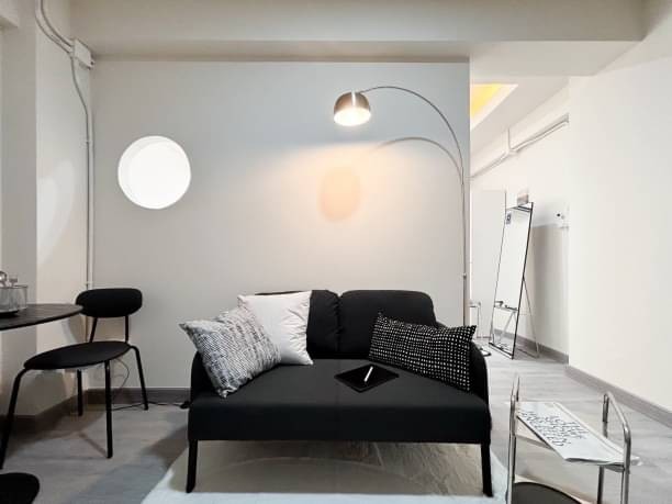 ศรีธนา 1 คอนโด ขายเพียง 1.55 ล้าน 26 ตรม. เดินทางสะดวกมาก เฟอร์นิเจอร์ครบ เข้าอยู่ได้เลย เหมาะแก่การลงทุน ทำ airbnb ได้