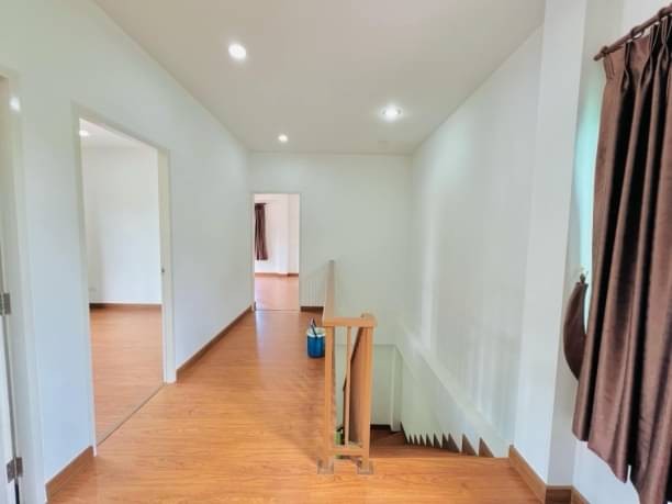 ขายบ้านเดี่ยวสองชั้้น 2.99 หางดง ทำเลดี แปลงหัวมุม เดินทางสะดวก เฟอร์นิเจอร์ครบ เข้าอยู่ได้เลย