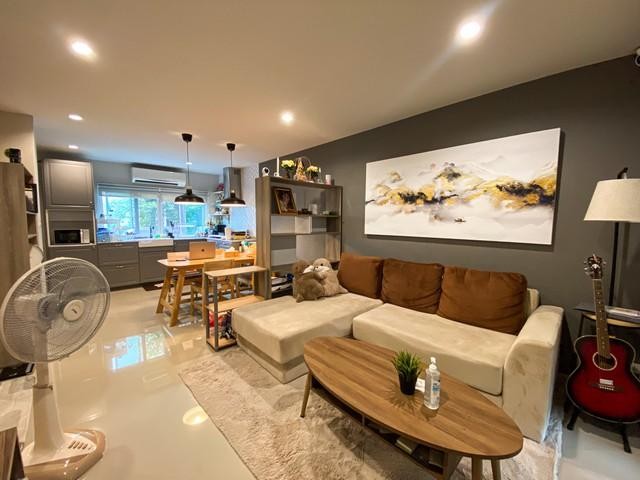 PB4702 ขายทาวน์โฮม 3ชั้น หมู่บ้าน บ้านอัครา รามคำแหง ซอยมิสทีน รามคำแหง 160 เขตสะพานสูง