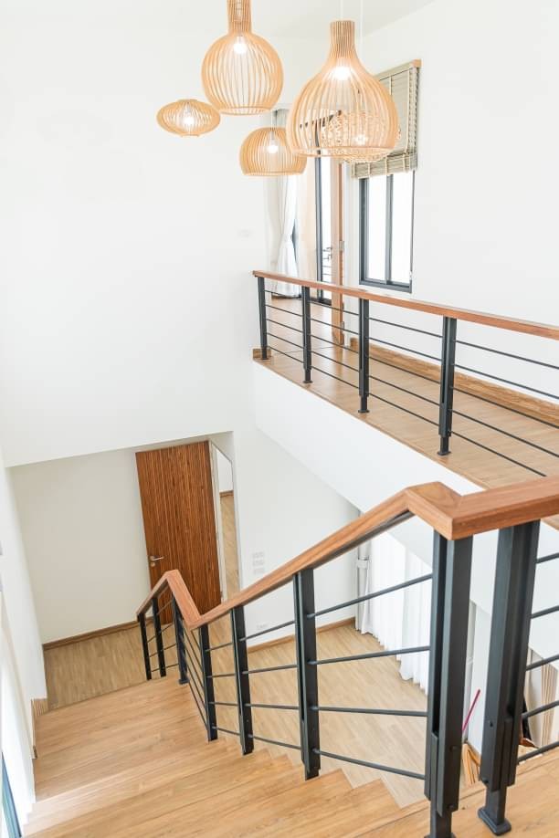 โซนแม่เหียะ ขาย 7.499 ล้าน บ้านสวยสร้างใหม่ 2 ชั้น สไตล์โมเดิร์น ใช้วัสดุอย่างดี มีคุณภาพ ตกแต่งครบจบ พร้อมเข้าอยู่ได้เลย เดินทางสะดวกสบาย