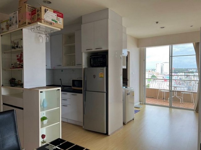 TEL:088-559 5199 คุณเอLine: https://line.me/ti/p/C0eGe0whLXศรีราชาคอนโดวิว ห้องมุม ตกแต่งครบ ห้องเช่าพร้อมอยู่ให้เช่าคอนโด ใจกลางเมืองศรีราชาโครงการ ศรีราชาคอนโดวิวค่าเช่า 10,000/ เดือนค่ามัดจำ 2 เดือน - ล่วงหน้า 1 เดือนชั้น7 ห้องหัวมุม วิวเมืองเนื้อที่ 56 ตรม.1 ห้องนอน 1 ห้องน้ำ1 ที่จอดรถตกแต่งครบ เฟอร์นิเจอร์ครบ พร้อมอยู่สถานที่ใกล้เคียง- ใกล้ตลาดศรีราชา- ใกล้ห้างสรรพสินค้า Atamal- ใกล้โรบินสันศรีรา