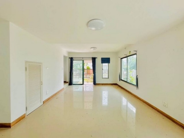 ขายบ้านเดี่ยวบางละมุง ไลฟ์การ์เด้นโฮม โรงโป๊ะ บ้านมือสอง รีโนเวทใหม่ TP-H0493