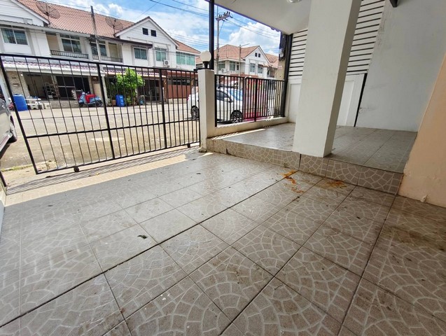 หมู่บ้านธนนันท์วิลเลจ รังสิต คลอง3 ถ.รังสิต-นครนายก คลองหลวง ปทุมธานี