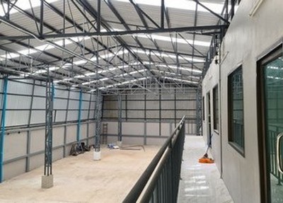 ให้เช่าโกดัง พร้อมออฟฟิศ 2 ชั้น ถ.เทพารักษ์ กม.2  ขนาด153 ตรว.พท.ใช้สอย 756.80 ตรม.