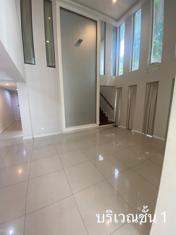 POR4860 ให้เช่า อาคารพาณิชย์ 2 คูหา 5ชั้น พร้อมลิฟท์ สุขุมวิท 39 ซอย พร้อมศรี 1   เหมาะทำธุรกิจ ให้เช่าตึกเปล่า คลองตันเหนือ เขตวัฒนา