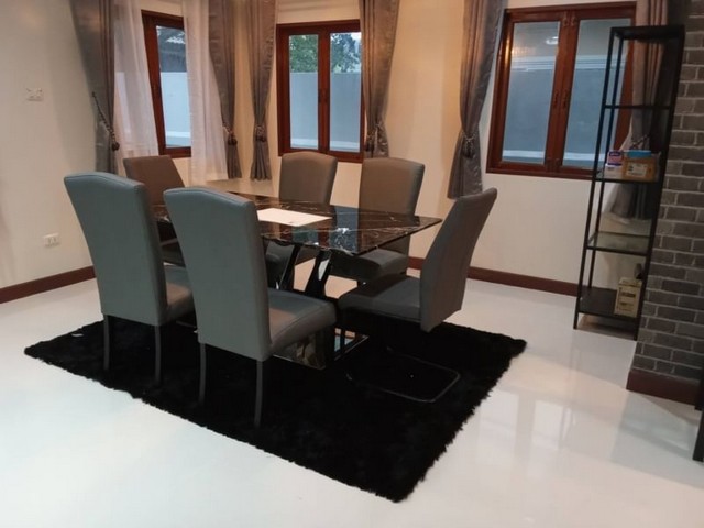 บ้านเดี่ยว 2 ชั้น ชลลดาล้านนาไลฟ์ เฟอร์ครบ โซนป่าแดด