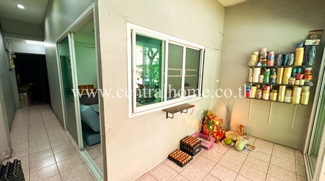 อาคารพาณิชย์ 4.5 ชั้น เพชรเกษม 48 - ภาษีเจริญ ติดถนน