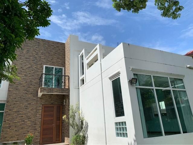 ให้เช่าบ้านเดี่ยว2ชั้น พื้นที่420 ตร.ม.ย่านรัชดา32ลาดพร้าว23 ใกล้MRTลาดพร้าวลาดพร้าววังหิน โชคชัย4