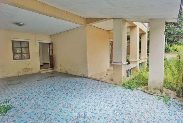 ให้เช่าโฮมออฟฟิศถนนกิ่งแก้วขนาดใหญ่ตกแต่งใหม่สวย64ตร.ว350ตรม.6นอน7น้ำแอร์9เครื่องจอดรถ4คันใกล้สนามบินสุวรรณภูมิเช่า85,000บาท/เดือนถ.กิ่งแก้ว