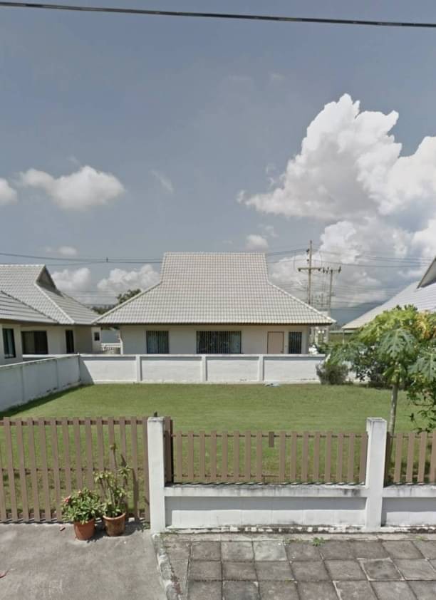 โซนป่าแดด ขาย 2.1 ล้าน ที่ดินเปล่า 60 ตรว. ที่สวยพร้อมสร้างบ้าน หน้าโรงเรียนกสิณธร เซนต์เจมส์ เชียงใหม่ เดินทางสะดวกสบาย บนถนนวงแหวนรอบที่ 2