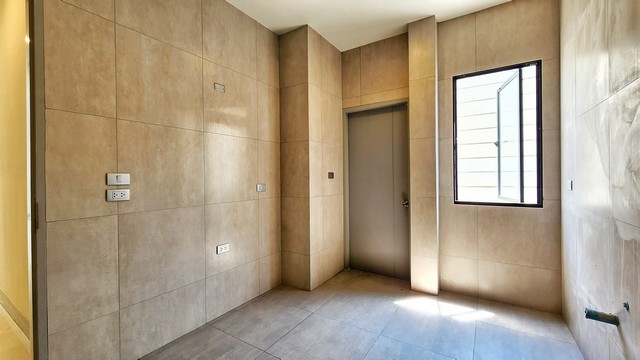 บ้าน KUUN ราชพฤกษ์ 0 Rai 0 Ngan 51 ตรว. 3BR4ห้องน้ำ 16500000 บ. ใกล้ ห้าง The Walk ราชพฤกษ์  ด่วน ๆ นนทบุรี