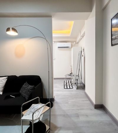 ศรีธนาคอนโด ใกล้ มช. ห้องสวยมาก มุมไหนก็เท่ ใหม่เนี๊ยบทั้งงห้อง เฟอร์นิเจอร์ และเครื่องใช้ไฟฟ้าพร้อม!