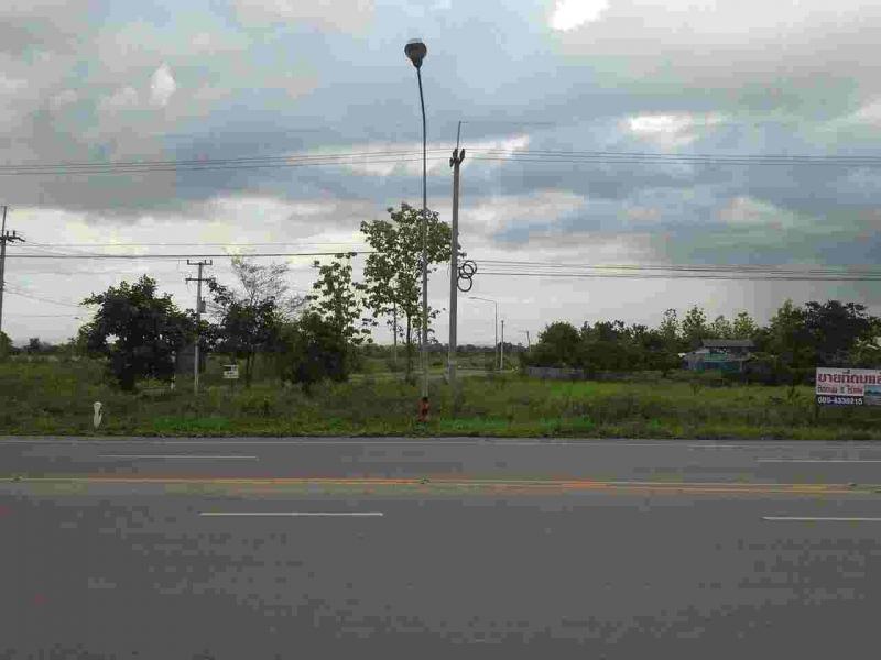 ให้เช่าที่ดินเปล่า ทำเลดี อยู่หัวมุม ด้านหน้าติดถนนไฮเวย์สาย 1317 อ.สันกำแพง จ.เชียงใหม่