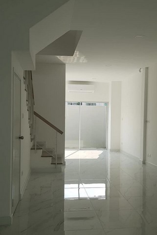 ให้เช่าโฮมออฟฟีศ 3 ชั้น RK PARKสายไหม  วัชรพล-สายไหม ใกล์สายไหมอเวนิว ใกล์ตลาดวงศกร