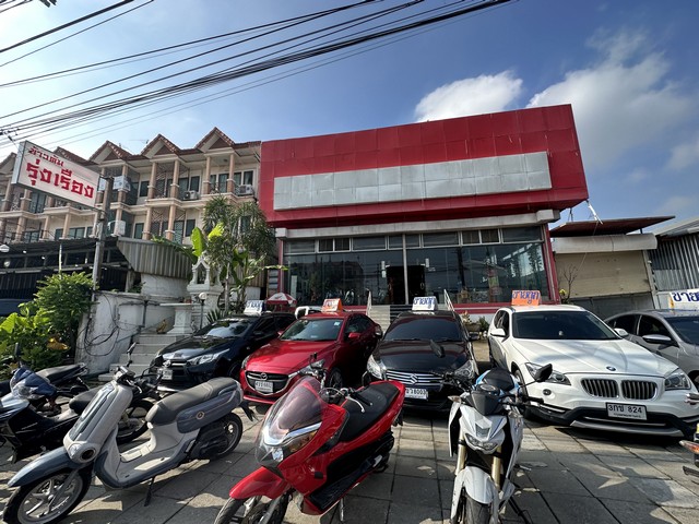 ขายที่ดิน พร้อมสิ่งปลูกสร้าง 4 ไร่ ติดถนน บางกรวย-ไทรน้อย บางบัวทอง เหมาะสำหรับ ทำโชว์รูม ทำกิจการ โรงงาน โกดัง