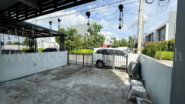 ทาวน์โฮม อารียา เดอะคัลเลอร์ส กาญจนาภิเษก - ราชพฤกษ์ ถนนเมน หลังริม นนทบุรี