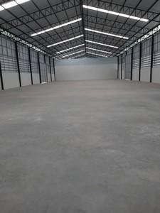 ให้เช่าโกดัง ในต.คูบางหลวง อ.ลาดหลุมแก้ว ที่ดิน 2,200 ตรม.โกดัง 