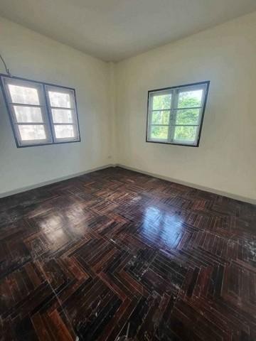 ให้เช่าบ้านเดี่ยวปากซอยเป็นรถไฟฟ้าสถานีศรีบูรพา ใกล้ นิด้า เดอะมอลล์บางกะปิซอยรามคำแหง 68  ย่านรามคำแหงหัวหมาก บางกะปิ