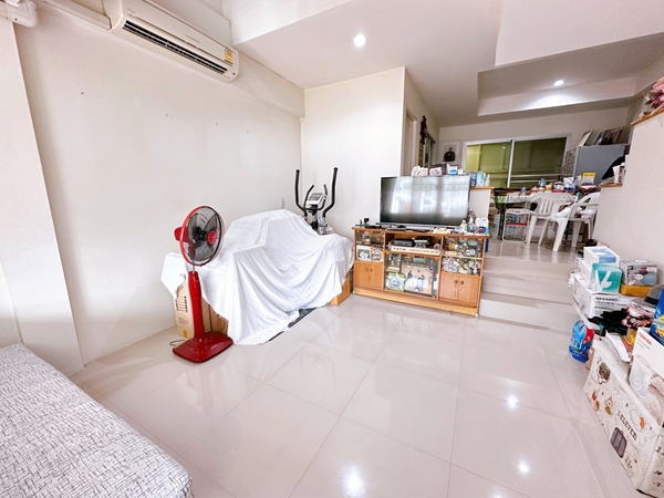 ขายทาวน์โฮม3ชั้น หมู่บ้านเออเบิร์นธารา(Urbantara Suksawat70)วงแหวน-สุขสวัสดิ์70