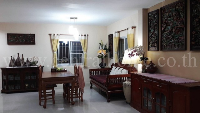 Pre-Sale 1.79 ล. นครพิงค์ซิตี้วิว วิวพาโนรามา รีโนเวทใหม่​ สไตล์ Modern Luxury Fully Furnished พร้อมเข้าอยู่ ​(เฉพาะเดือนกันยายน 2567)​