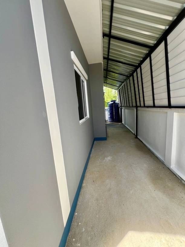 ขายบ้านสร้างใหม่ 1.89 ล้านบาท สันปูเลย ท่ารั้ว  เฟอร์นิเจอร์ครบ เข้าอยู่ได้เลย