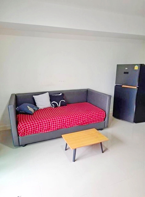 Pleno จัดเต็มเฟอร์ ถูกที่สุดใน3โลก รร.นานาชาติไทย-จีน 2กม. ม.รามคำแหง 2 บางนา วงแหวน มอเตอร์เวย์ ให้เช่าทาวน์เฮ้าส์ 2 ชั้น 3 นอน 110 ตร.ม.