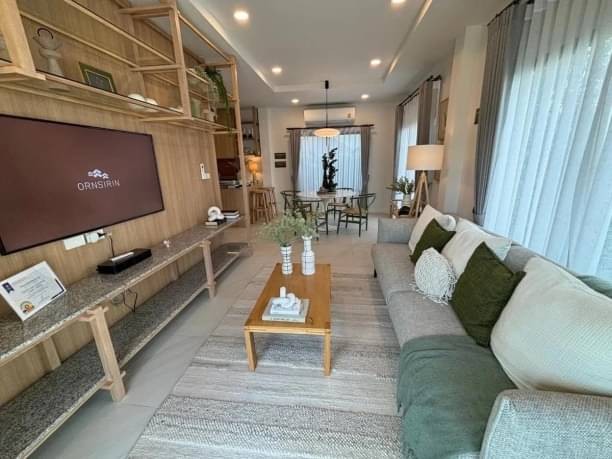 ราคาเริ่มต้นที่ 6.39 ล้าน HABITAT (ซุปเปอร์ไฮเวย์) by อรสิริน บ้านเดี่ยว 2 ชั้น สไตล์ญี่ปุ่น สงบสุข และเรียบง่าย ติดถนนใหญ่