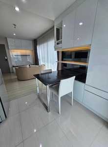 คอนโดไลฟ์รัชดาภิเษก2Bed 2Bath  66 ตรม ชั้น 27 ตึก A ติดถนนรัชดาภิเษก ใกล้ MRTห้วยขวาง