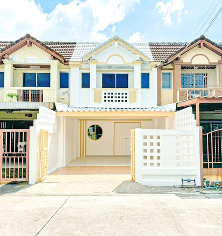 หมู่บ้านเจริญนคร ใกล้สี่แยกมาบตาพุด ผ่อนเดือนละ 6000 บาท