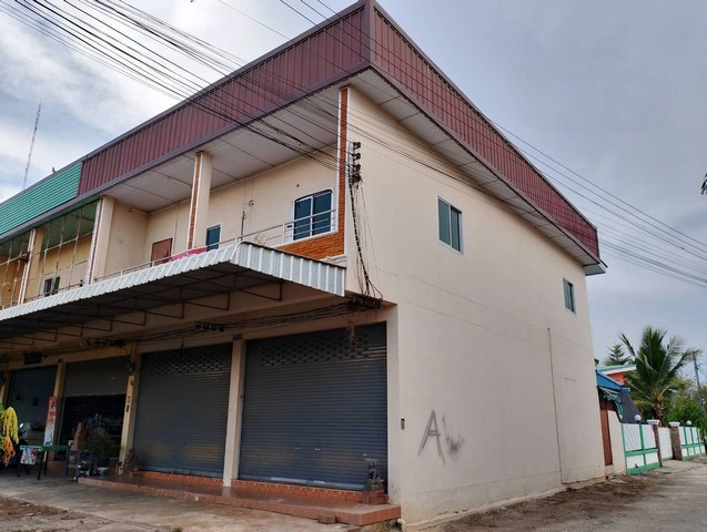 ขายอาคารพาณิชย์ 2  ชั้น 41 ตารางวา  ติดถนน  ต.บ้านกร่าง อ.กงไกรลาศ จ.สุโขทัย   ZN639