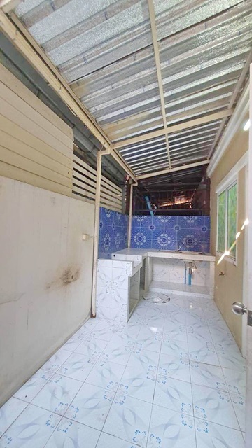 รร.นานาชาติรอยส์ รอยัล 1.4กม. ทาวน์เฮาส์ 2ชั้น รพ.พระราม2 2.2กม. สะแกงาม10-16  3นอน 2 น้ำ