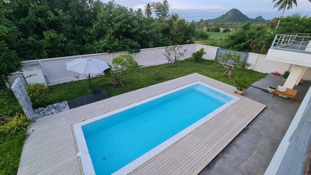 ขายบ้าน pool villa บางเสร่ สัตหีบ ชลบุรี ขายบ้านพูลวิลล่าชลบุรี ขายบ้านพูลวิลล่า สัตหีบ ชลบุรี ใกล้สวนนงนุช ใกล้เขาชีจรรย์ ขนาด 336 ตรว.