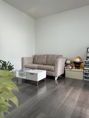 ให้เช่า ดีคอนโด นครระยอง พร้อมเฟอร์นิเจอร์ครบ พร้อมเข้าอยู่