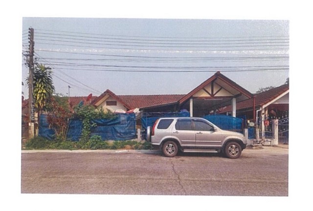   Code ID : PGCRI-LB-A-660010  ราคา  1,800,000   บาท ▸ เนื้อที่ 60 ตร.ว   พื้นที่ใช้สอย 98 ตร.ม.   ▸ 2 ห้องนอน 2 ห้องน้ำ    ▸ 1 ที่จอดรถ   บ้านหันไปทางทิศตะวันตกเฉียงเหนือ  พิกัดทรัพย์ :  https://maps.app.goo.gl/n6dNXjCrwfodEBpT7  สถานที่ใกล้เคียง ▸ใกล้  ท่าอากาศยานแม่ฟ้าหลวง เชียงราย ▸ใกล้  มหาวิทยาลัยราชภัฏเชียงราย ▸ใกล้  บิ๊กซี ซูเปอร์เซ็นเตอร์ เชียงราย 2 สนามบิน ▸ใกล้  ตลาดสดบ้านดู่  สอบถามเพิ่มเติม / นัดชม โทร. 097-419-5982(พลอย) โทร. 096-932-4624