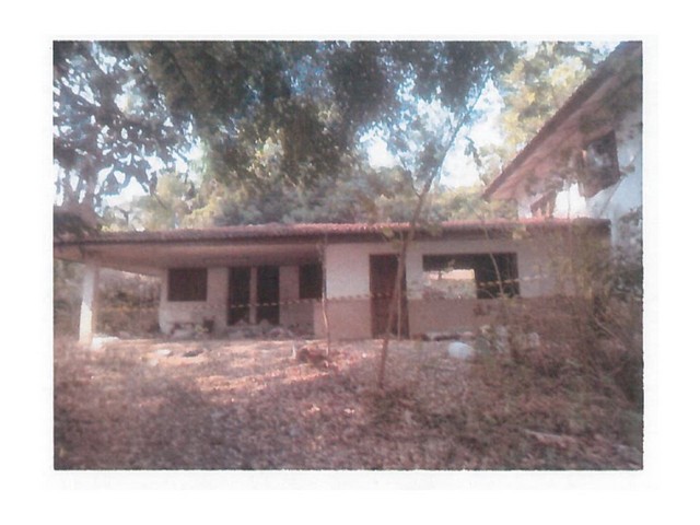   Code ID : PGCRI-LB-A-670003  ราคา  4,350,000   บาท ▸ เนื้อที่  1 ไร่ 1 งาน 3 ตร.ว  พื้นที่ใช้สอย 277.5 ตร.ม.   ▸ 3 ห้องนอน 2 ห้องน้ำ    ▸ 1 ที่จอดรถ   บ้านหันไปทางทิศตะวันออกเฉียงเหนือ  พิกัดทรัพย์ : https://maps.app.goo.gl/1DzWrf1eLkdsDju87  สถานที่ใกล้เคียง ▸ใกล้  PTT Station ปตท.สวนดอก ▸ใกล้  ตลาดสดประตูล้อ ▸ใกล้  วิทยาลัยเชียงราย ▸ใกล้  โรงเรียนดอนชัยวิทยาคม  สอบถามเพิ่มเติม / นัดชม โทร. 097-419-5982(พลอย) โทร. 096-932-4624(ออมสิน) Line : @panaya (มี@ด้านหน้า)  ปรึกษาสิ�