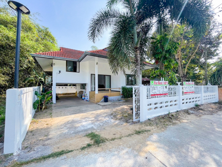 House For Rent 3bed 2bath lipa noi Koh Samui Suratthani Fully Furniture Near Taling Ngam Beach