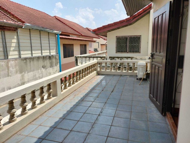 ขายบ้านเดี่ยว2ชั้น  50 ตรว. ต่อเติมเต็ม  หมู่บ้านการุณรังษี ต.นครสวรรค์ตก อ.เมือง จ.นครสวรรค์  ZK360