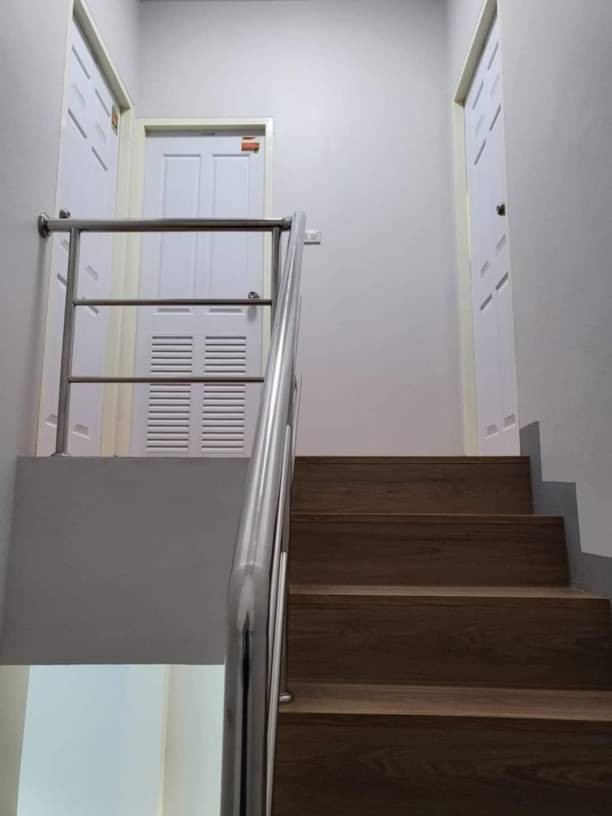 ทาวน์โฮมสองชั้น 2.9 ล้านบาท สารภี ทำเลดี ติดถนน มีเพียงหลังเดียว สิ่งอำนวยความสะดวกครบ