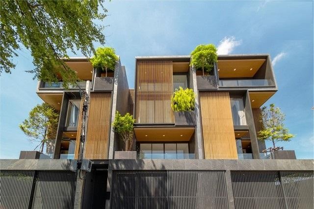 PB4802 ขายโฮมออฟฟิศ 3.5ชั้น โครงการ Arbor Urban Ladprao ซอยลาดพร้าว122 ใกล้รถไฟฟ้า 100เมตร บ้านสร้างใหม่สไตล์Modernพร้อมลิฟต์ส่วนตัว