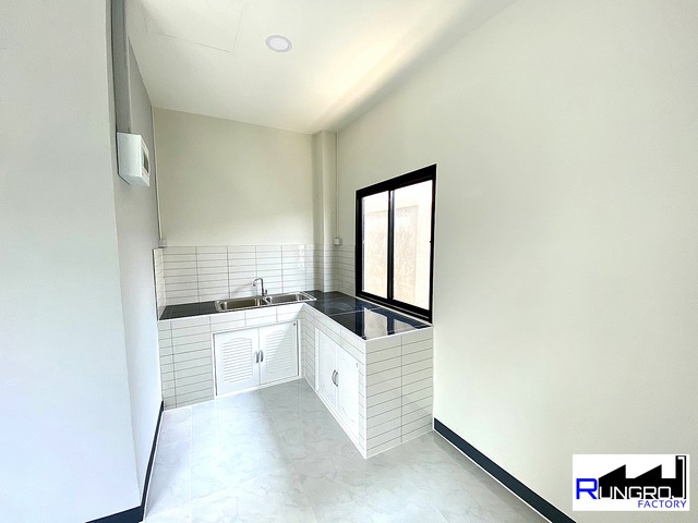 ให้เช่า โรงงาน โกดัง ย่านบางบัวทอง อ.ลาดหลุมแก้ว ปทุมธานี