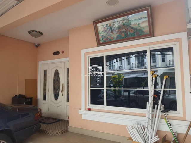 ขายทาวน์เฮ้าส์ 3 ชั้น เออร์เบิน สาทร ติด ถ.ราชพฤกษ์-บางแค  58 ตรว. หลังมุม มีสวนด้านข้าง ทำเลดีใกล้ BTS บางหว้า