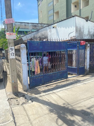 ขายที่ดินพร้อมบ้าน42ตรว. บางเขนสวนใหญ่ เมืองนนทบุรี จอดรถได้2คัน